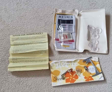 Photo of free singer starlet sewing machine (Horndean PO8) #3