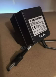 Photo of Black & Decker 14.4V Battery charge (Highbury N5) #1