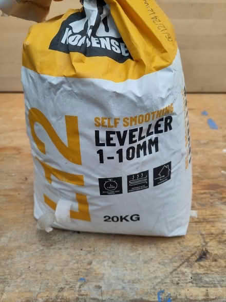 Photo of free About 10kg of floor leveling compound. (Cambridge CB4) #1