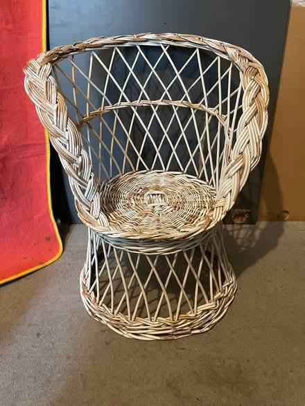 Photo of free Child or toy sized wicker chair (Fiveways BN1) #1