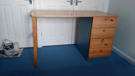 Photo of free Desk (Hitchin SG4) #2