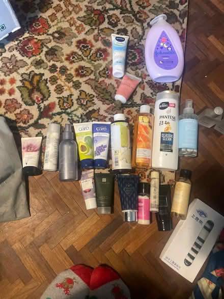Photo of free Lots of toiletries (Chelmsford) #1