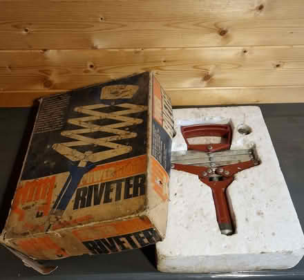 Photo of free Old Manual Riveter (Oakwood WA3) #1