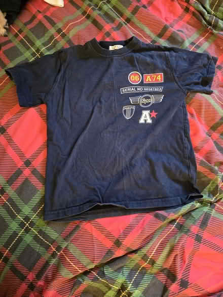 Photo of free T-shirt (Shepshed LE12) #1