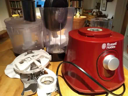 Photo of free Liquidiser & blender Russell Hobbs (Benson OX10) #1