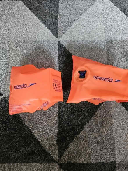 Photo of free Small Kids Swiming Arm Bands (Kingston KT2) #1