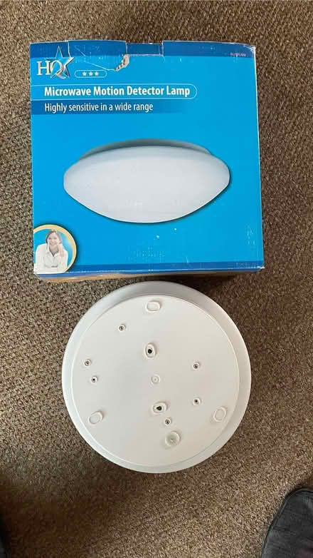 Photo of free Ceiling dome lamp motion detector (Welling DA16) #3