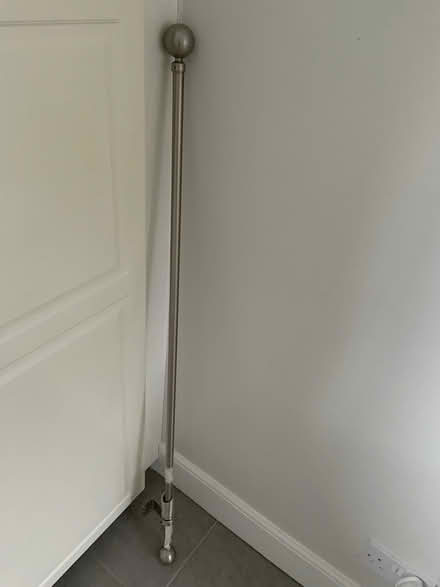 Photo of free Extendable Curtain Rail (Barnton EH4) #1