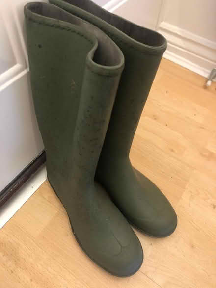 Photo of free Green Wellies(Ladies sz. 7) (Caversham RG4) #2