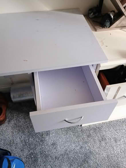 Photo of free White Desk (CT2) #2
