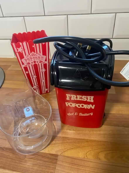 Photo of free Popcorn Maker (Watford WD25) #1