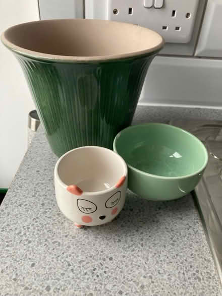 Photo of free Plant pots and clay pots (Seedhill, Paisley) #1