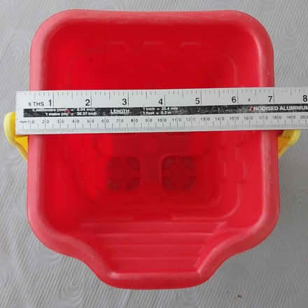 Photo of free Sand bucket, etc: Beach/playground (Ealing Pitshanger W5) #2