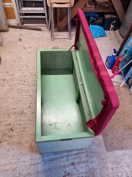 Photo of free Ottoman (CH5) #2