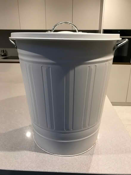 Photo of free IKEA bin (E9) #1