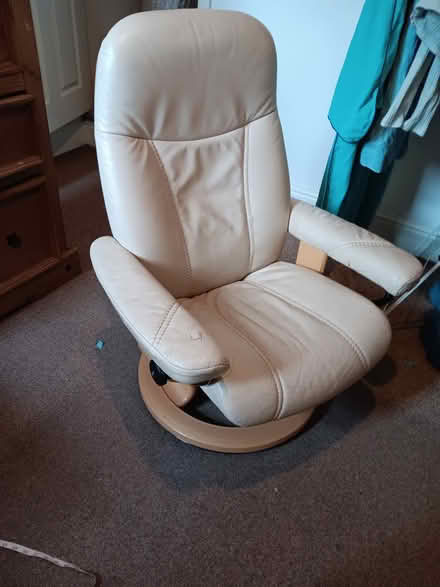 Photo of free Small Recliner Chair (CV6- Keresley) #1