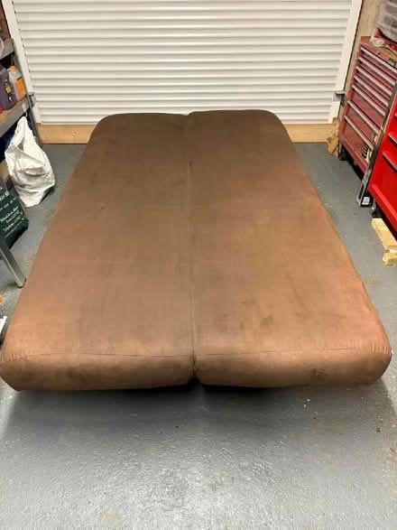 Photo of free Bed settee (CO7) #3
