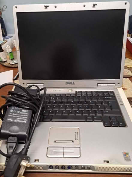Photo of free Laptop DELL. (West Croydon CR0) #1