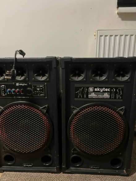 Photo of free Two big speakers and Denon amps (N7) #1