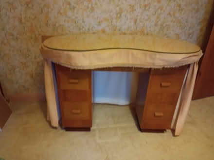 Photo of free Mid-century style dressing table (MK44) #1