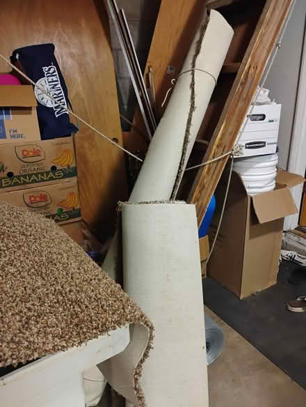 Photo of free carpet scraps new unused (Seatac) #1