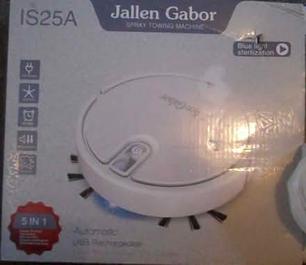 Photo of free smart robot vacuum floor cleaner (stirchley B30) #1