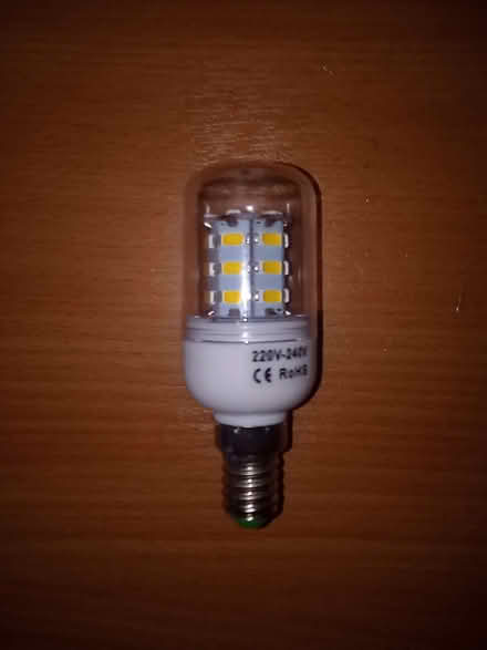 Photo of free LED light bulbs (Hanworth RG12) #1