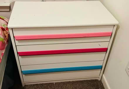 Photo of free Children's bedroom furniture (Central Montco/Bucks) #1