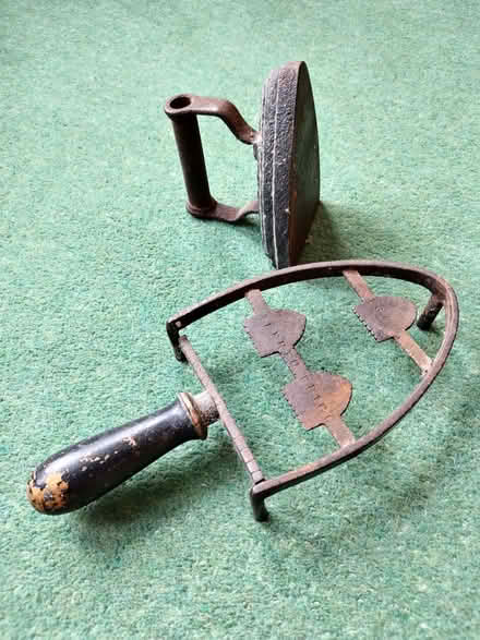 Photo of free Vintage flat iron and trivet. (Southsea PO5) #1