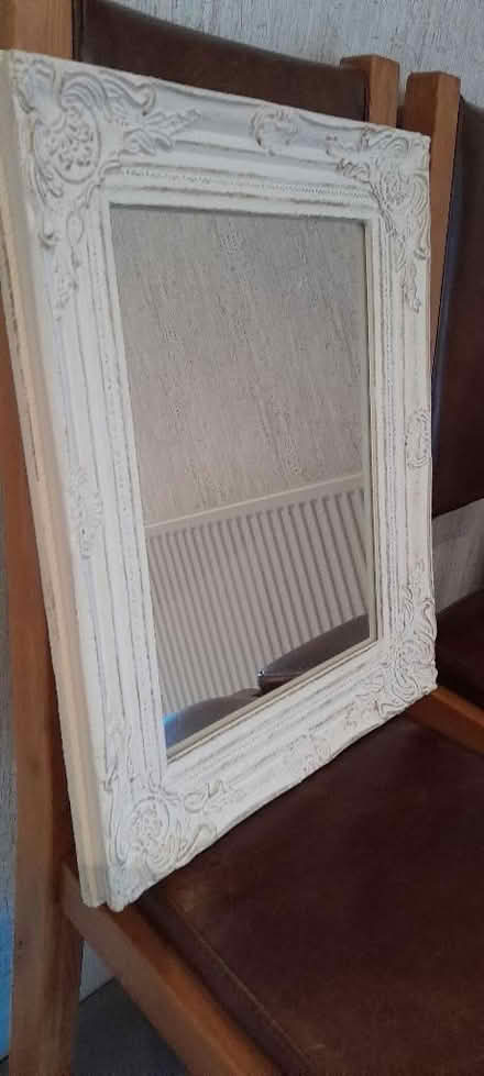 Photo of free Shabby Chic cream mirror (Slyne-with-Hest LA2) #2
