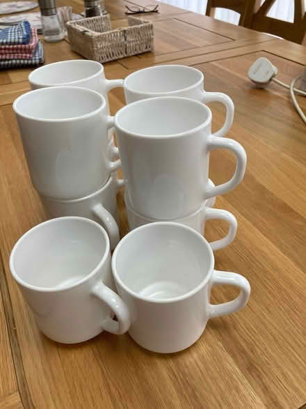 Photo of free 10 white mugs (Noctorum CH43) #1