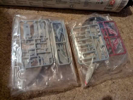 Photo of free Prepainted Mini Airfix - 2 models (Ellesmere Port CH66) #2