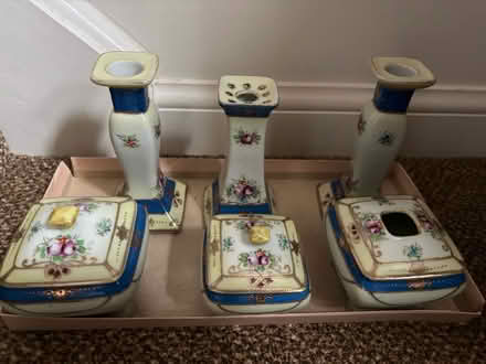 Photo of free Kinjo China Dressing Table Set (Witham CM8) #1