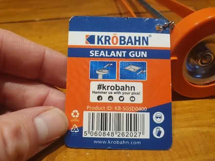 Photo of free Sealant gun and silicone (E5) #3
