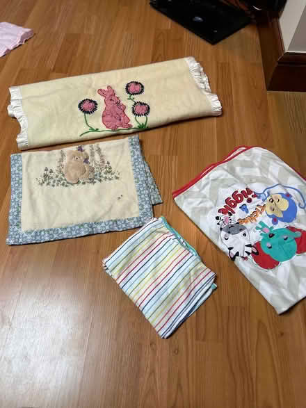 Photo of free 4 baby blankets (Montrose Ave Welling) #1