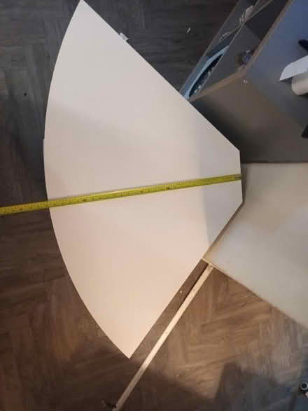 Photo of free Corner gloss white TV cabinet (Totland GU14) #3