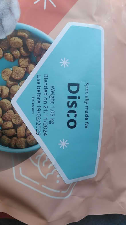 Photo of free Dry cat food (Tooting, SW17) #3