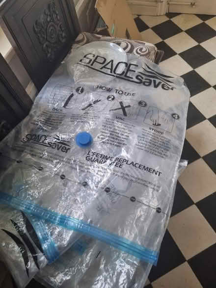 Photo of free 4 large vacuum pack bags (New Hinksey OX1) #1
