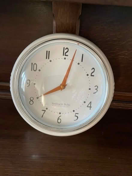 Photo of free Wall clock (Sedgley DY3) #1