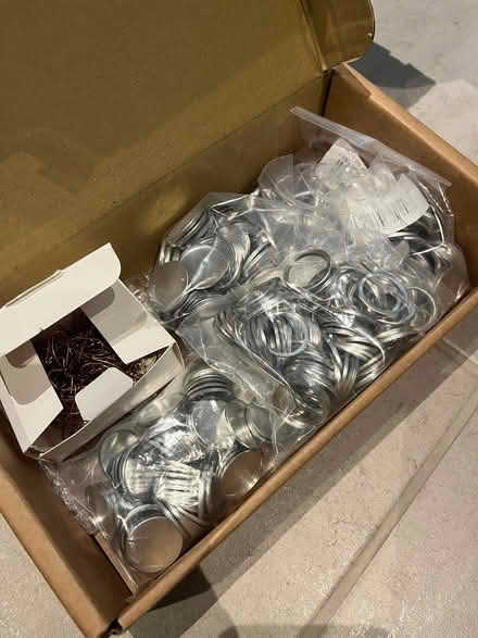 Photo of free Badge making machine (Bromley BR2) #4