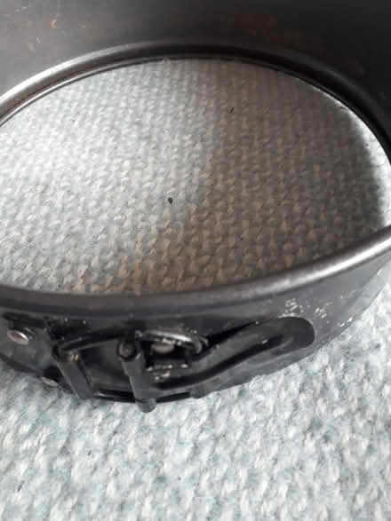 Photo of free Non-Matching Baking Tin Pieces (Eastbourne) #4