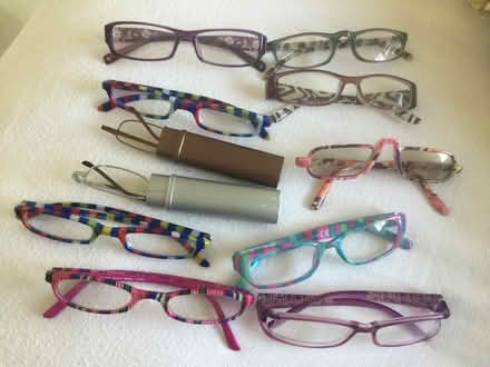 Photo of free +1.0 reading glasses (Datchet - SL3) #1