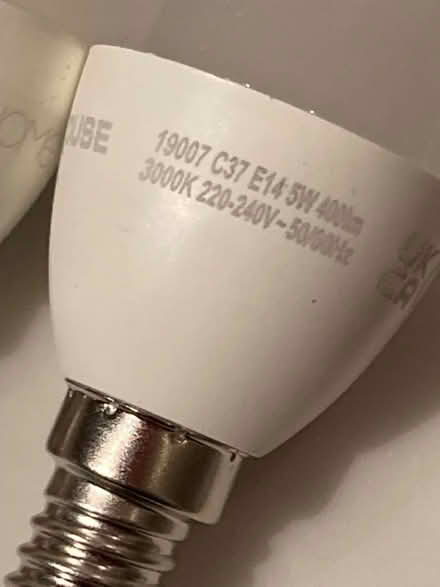 Photo of free Lightbulbs, screw and striplight (Preston park BN1) #3