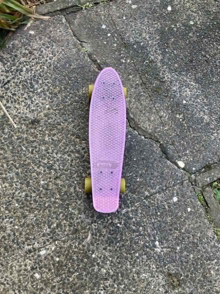 Photo of free Small plastic skateboard (The Inch EH16) #1