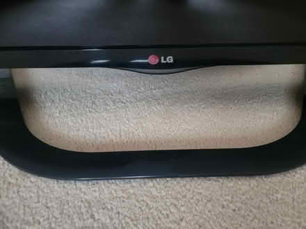 Photo of free LG 47 ins Smart TV (LE16 9JN) #4