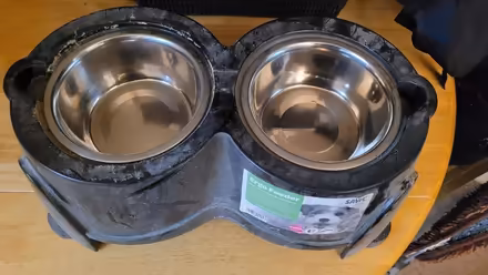 Photo of free Raised Feeder for Dogs (Overstone Lodge) #3
