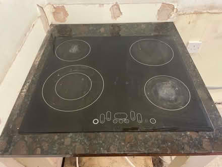 Photo of free Halogen hob (Winterbourne Monkton SN4) #1