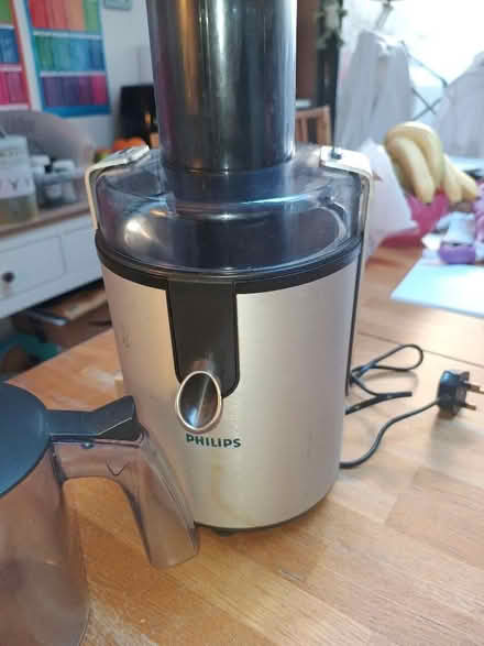 Photo of free Philips Fruit /Veg Juicer (Bruntsfield EH10) #2