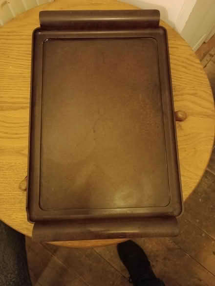 Photo of free Small Tray (Three Bridges RH10) #1