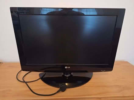 Photo of free FAULTY LG TV (only sound working) (Harringay N4) #4
